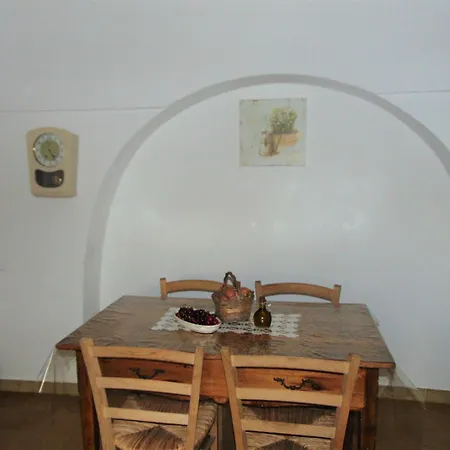Il Trullo Del Lazzeruolo Santa Lucia (Brindisi)